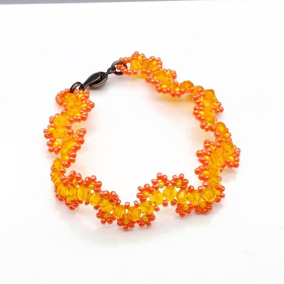 Vintage Teng Yue Orange Bracelet, Stacked Daisies on Beaded Crystal Path - Picture 2 of 4